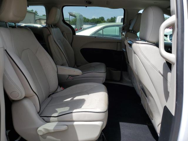 Photo 11 from auction – 2017 CHRYSLER PACIFICA E with VIN 2C4RC1N7XHR730588