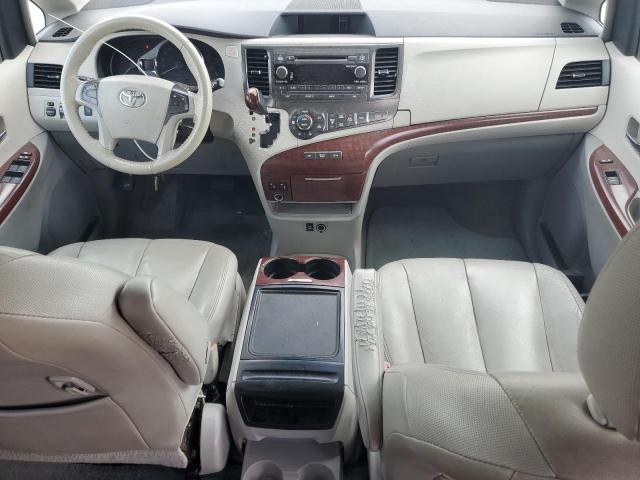 Photo 8 from auction – 2014 TOYOTA SIENNA XLE with VIN 5TDYK3DC2ES446898