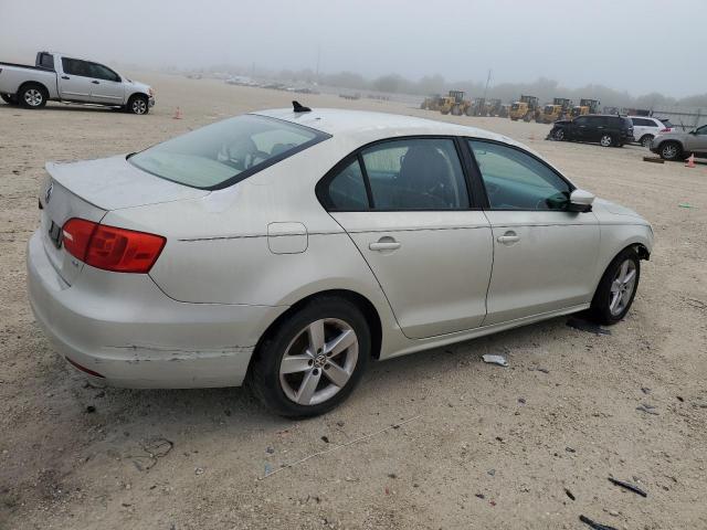 Photo 3 from auction – 2011 VOLKSWAGEN JETTA TDI with VIN 3VWLL7AJ0BM126487