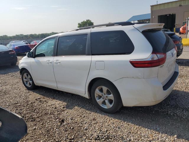 Photo 2 from auction – 2016 TOYOTA SIENNA LE with VIN 5TDKK3DC7GS714627