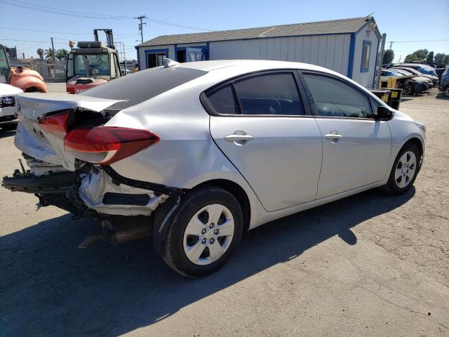 Photo 3 from auction – 2018 KIA FORTE LX with VIN 3KPFK4A77JE280936