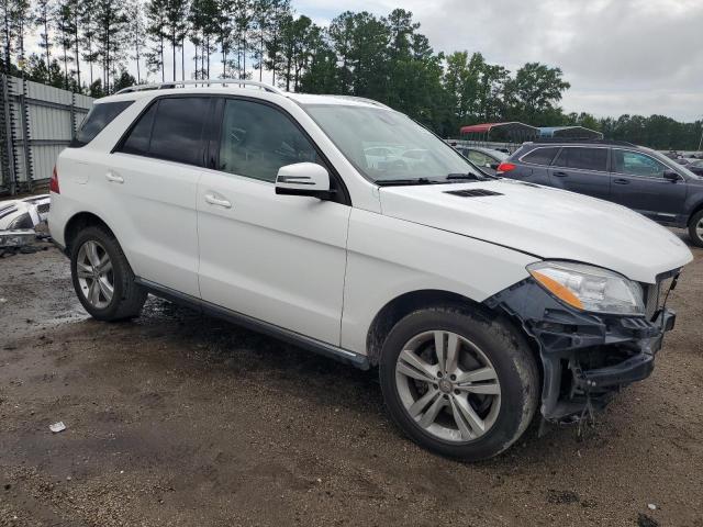 Photo 4 from auction – 2015 MERCEDES-BENZ ML 250 BLU with VIN 4JGDA0EB4FA472726