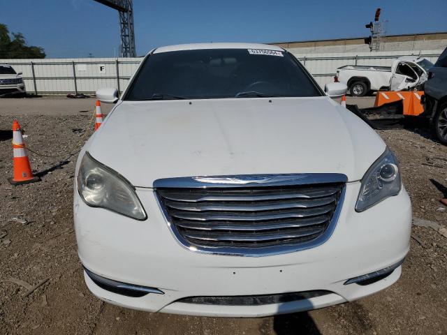 Photo 5 from auction – 2013 CHRYSLER 200 TOURIN with VIN 1C3CCBBBXDN601587