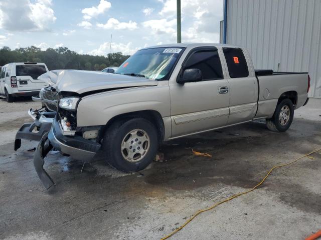 CHEVROLET SILVERADO 2004 with VIN 2GCEC19T841256770 - Photo from auction