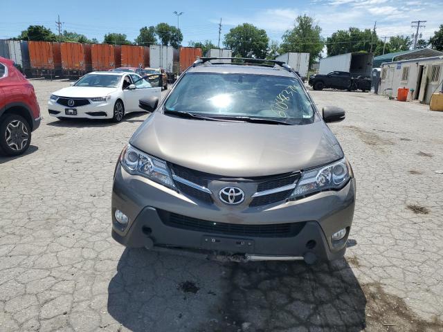 Photo 5 from auction – 2015 TOYOTA RAV4 XLE with VIN JTMRFREV8FD120239