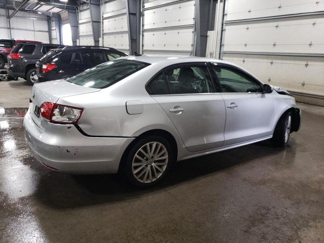 Photo 3 from auction – 2014 VOLKSWAGEN JETTA SEL with VIN 3VWL17AJ5EM219614