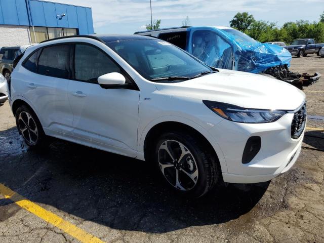 Photo 4 from auction – 2023 FORD ESCAPE ST with VIN 1FMCU9NAXPUB29501