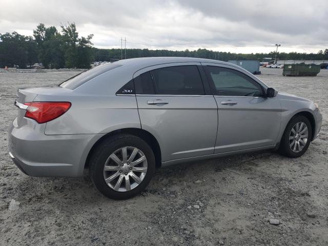 Photo 3 from auction – 2013 CHRYSLER 200 TOURIN with VIN 1C3CCBBB2DN695612