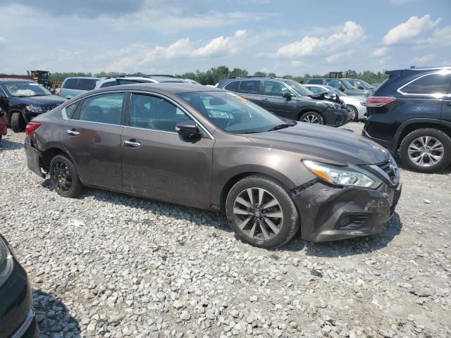 Photo 4 from auction – 2017 NISSAN ALTIMA 2.5 with VIN 1N4AL3AP4HC170175