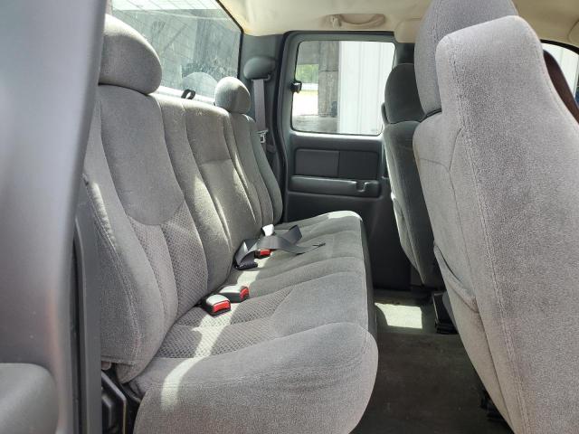 Photo 10 from auction – 2004 CHEVROLET SILVERADO with VIN 1GCHK29U54E103454