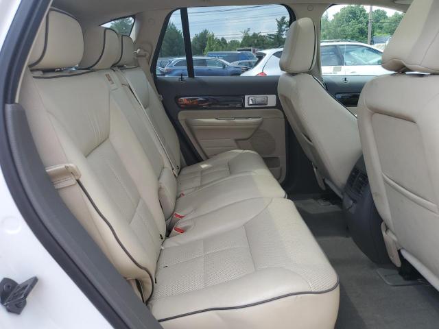 Photo 11 from auction – 2010 LINCOLN MKX with VIN 2LMDJ6JC7ABJ02843