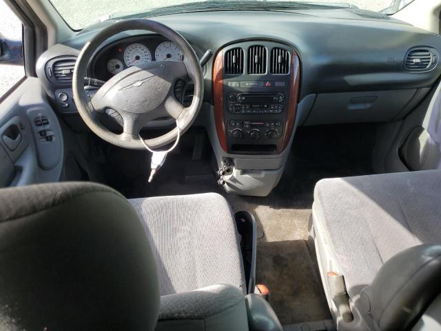 Photo 8 from auction – 2005 CHRYSLER TOWN & COU with VIN 2C4GP44R05R597741