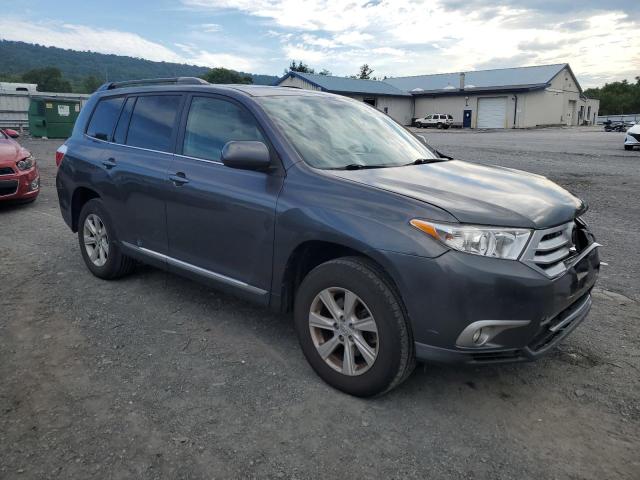 Photo 4 from auction – 2012 TOYOTA HIGHLANDER with VIN 5TDBK3EH1CS174213