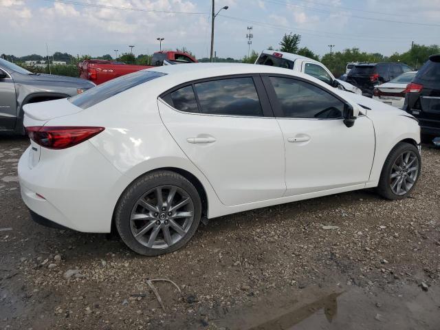 Photo 3 from auction – 2018 MAZDA 3 TOURING with VIN 3MZBN1V31JM259059