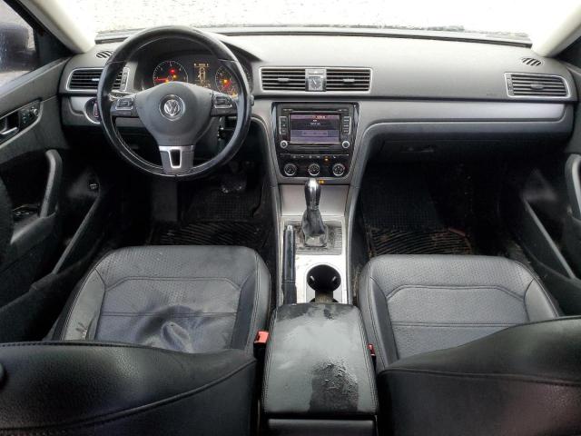 Photo 8 from auction – 2014 VOLKSWAGEN PASSAT SE with VIN 1VWBN7A36EC058029
