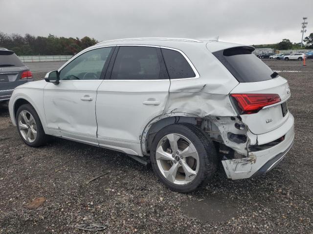 Photo 2 from auction – 2021 AUDI Q5 PREMIUM with VIN WA1BAAFY7M2020792