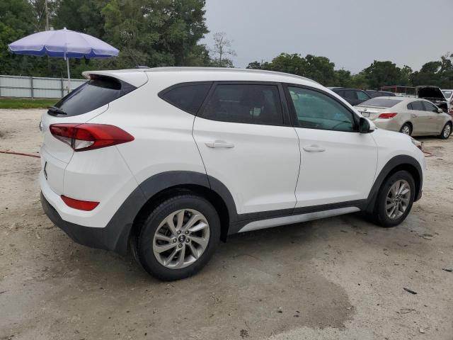 Photo 3 from auction – 2017 HYUNDAI TUCSON LIM with VIN KM8J33A48HU459078
