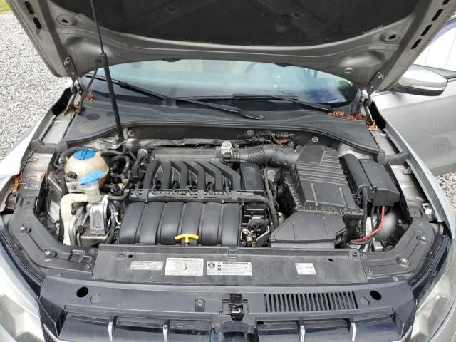 Photo 11 from auction – 2014 VOLKSWAGEN PASSAT SE with VIN 1VWBM7A31EC034935
