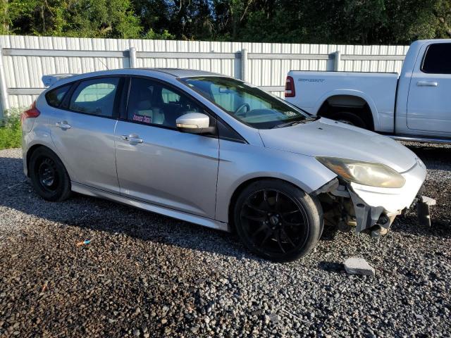 Zdjęcie 4 z aukcji – 2013 FORD FOCUS ST z VIN 1FADP3L94DL174947