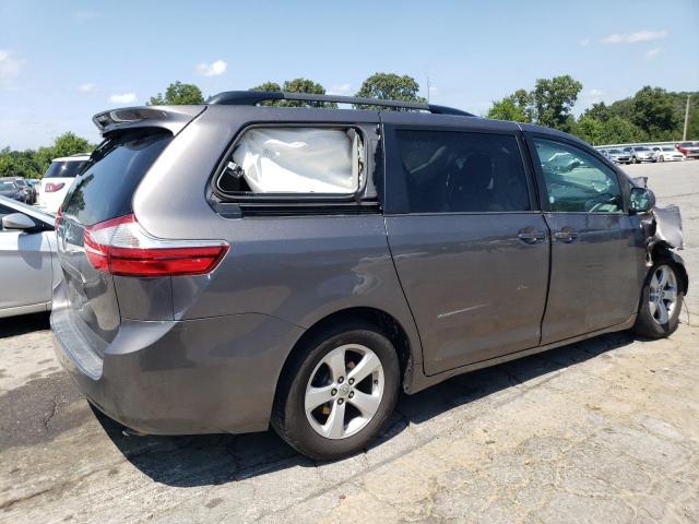 Photo 3 from auction – 2015 TOYOTA SIENNA LE with VIN 5TDKK3DC9FS579133