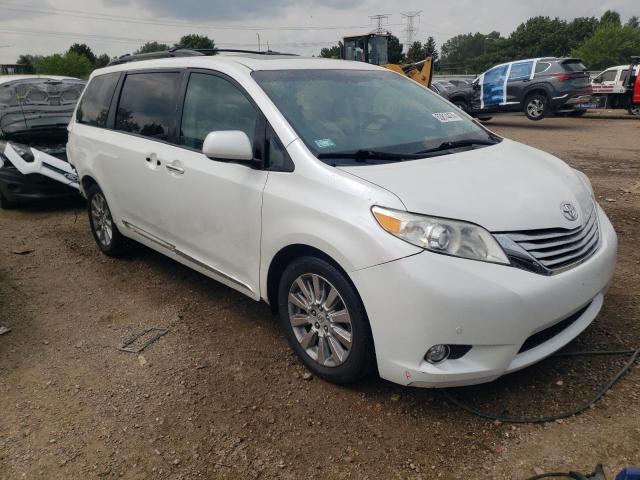 Photo 4 from auction – 2012 TOYOTA SIENNA XLE with VIN 5TDYK3DC2CS245144