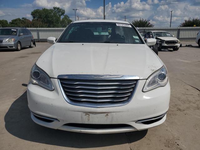 Photo 5 from auction – 2012 CHRYSLER 200 TOURIN with VIN 1C3CCBBB1CN144442