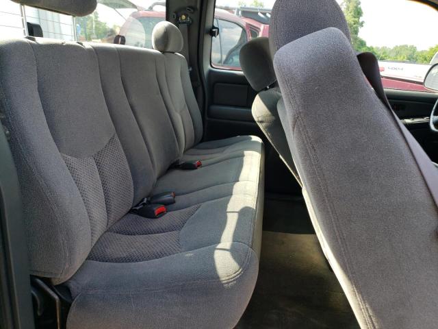 Photo 10 from auction – 2004 CHEVROLET SILVERADO with VIN 2GCEC19T841120428