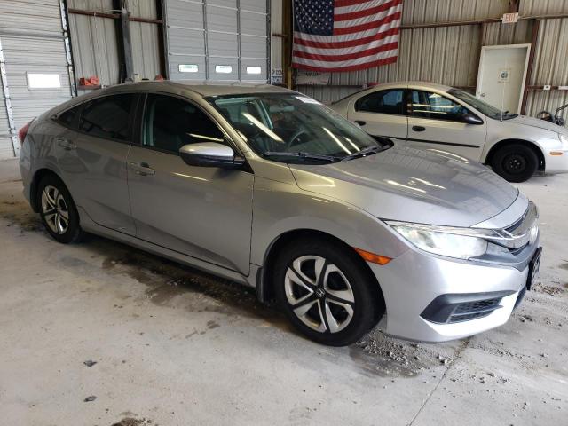 Photo 4 from auction – 2017 HONDA CIVIC LX with VIN 19XFC2F56HE047553