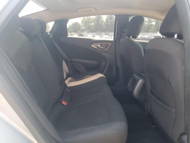 Photo 10 from auction – 2016 CHRYSLER 200 LIMITE with VIN 1C3CCCAB2GN141935