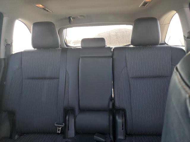 Photo 10 from auction – 2018 TOYOTA HIGHLANDER with VIN 5TDBZRFH8JS906525