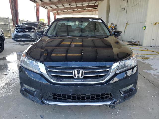 Photo 5 from auction – 2015 HONDA ACCORD SPO with VIN 1HGCR2F58FA242573