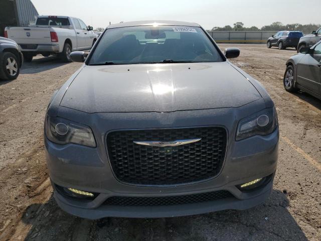 Photo 5 from auction – 2018 CHRYSLER 300 S with VIN 2C3CCABG7JH223058