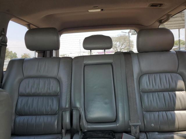 Photo 10 from auction – 2005 LEXUS LX 470 with VIN JTJHT00W554001981