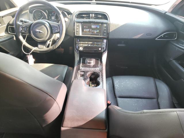Photo 8 from auction – 2017 JAGUAR XE with VIN SAJAR4BG4HA977449