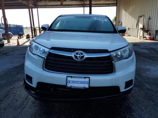 Photo 5 from auction – 2016 TOYOTA HIGHLANDER with VIN 5TDBKRFH7GS261718