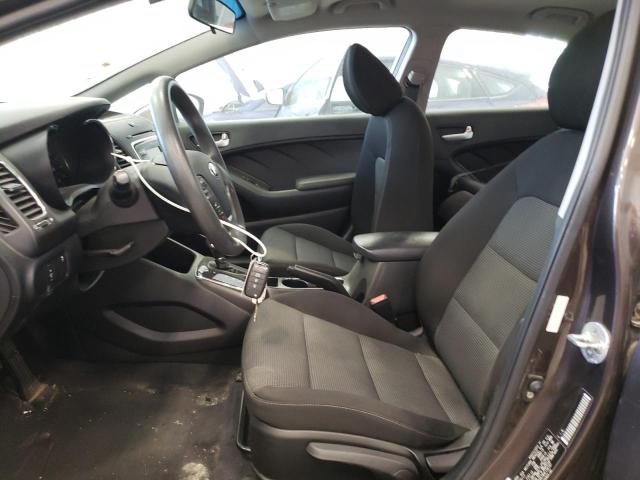Photo 7 from auction – 2017 KIA FORTE LX with VIN 3KPFK4A78HE156197