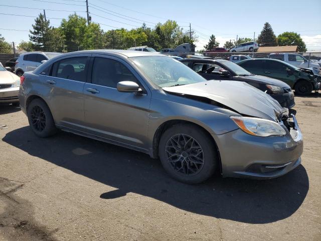Photo 4 from auction – 2013 CHRYSLER 200 LX with VIN 1C3CCBAG0DN724568