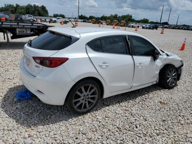 Photo 3 from auction – 2018 MAZDA 3 TOURING with VIN 3MZBN1L30JM193042