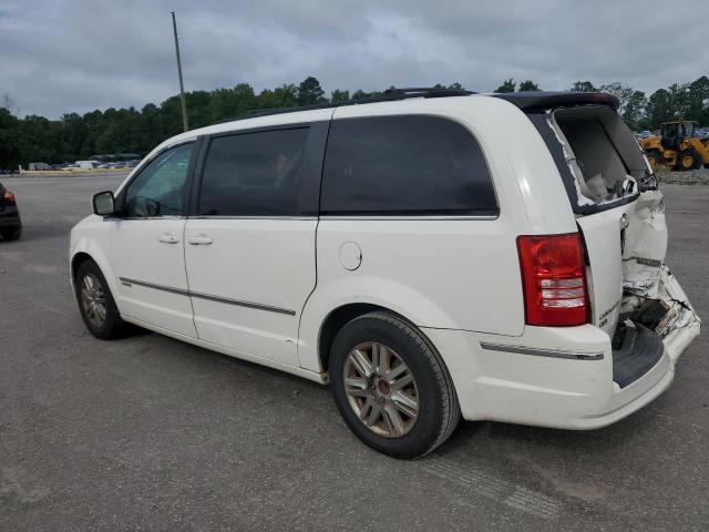 Photo 2 from auction – 2010 CHRYSLER TOWN & COU with VIN 2A4RR5DX6AR290750