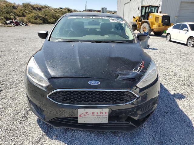 Photo 5 from auction – 2017 FORD FOCUS S with VIN 1FADP3E2XHL329104