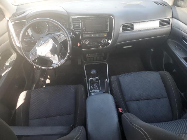 Photo 8 from auction – 2018 MITSUBISHI OUTLANDER with VIN JA4AD3A37JZ014374