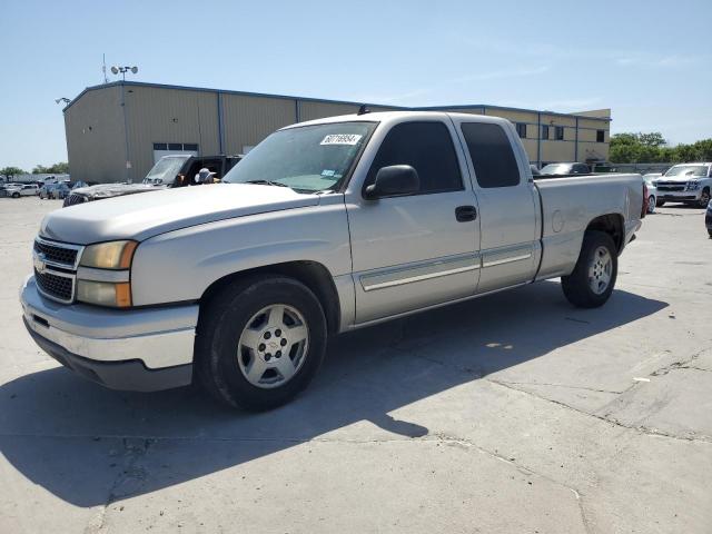 CHEVROLET SILVERADO 2006 with VIN 1GCEC19X86Z160117 - Photo from auction