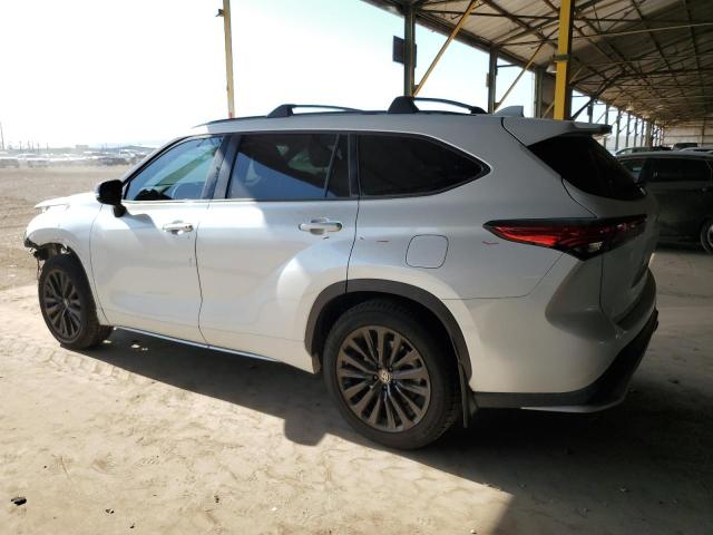 Photo 2 from auction – 2023 TOYOTA HIGHLANDER with VIN 5TDKDRAH2PS507138