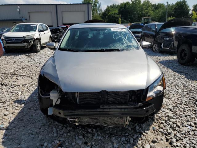 Photo 5 from auction – 2012 VOLKSWAGEN PASSAT SE with VIN 1VWBM7A39CC071745