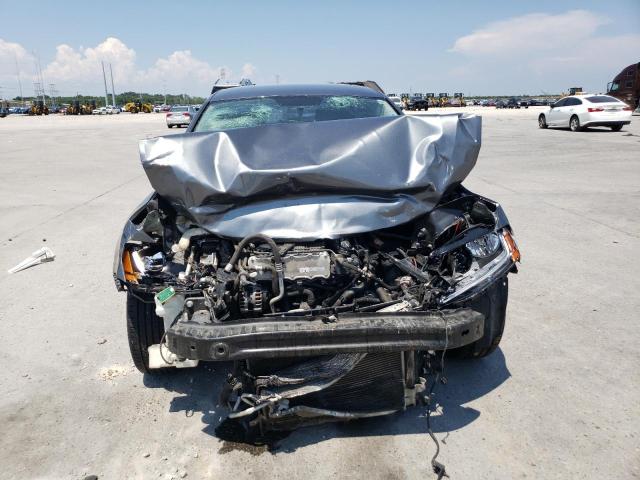 Photo 5 from auction – 2017 VOLKSWAGEN JETTA S with VIN 3VW2B7AJ1HM360578