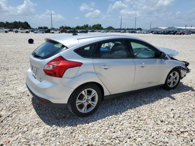 Photo 3 from auction – 2014 FORD FOCUS SE with VIN 1FADP3K20EL371362