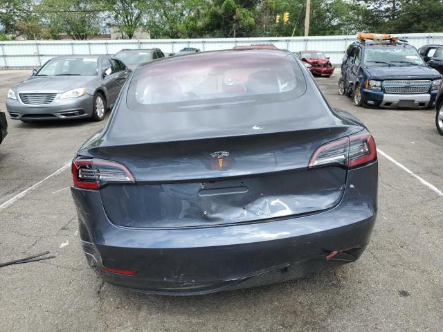 Photo 6 from auction – 2018 TESLA MODEL 3 with VIN 5YJ3E1EA9JF022040