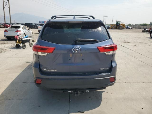 Photo 6 from auction – 2017 TOYOTA HIGHLANDER with VIN 5TDJZRFH7HS437658