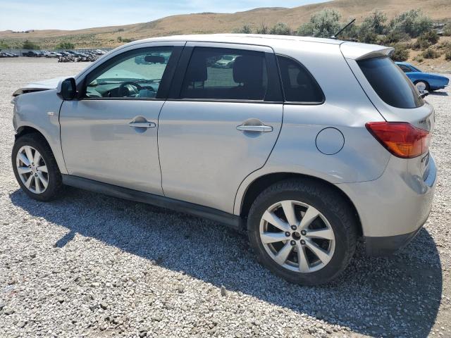 Photo 2 from auction – 2015 MITSUBISHI OUTLANDER with VIN 4A4AR3AW0FE036130