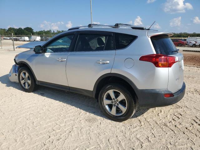 Photo 2 from auction – 2015 TOYOTA RAV4 XLE with VIN 2T3RFREV5FW322278